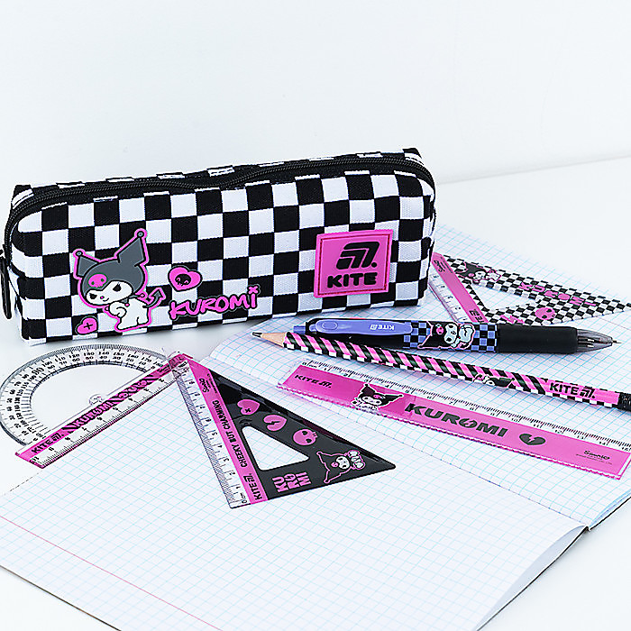 Набір: лінійка 15 см, 2 косінця, транспортир, з принтом HK - Зображення 3