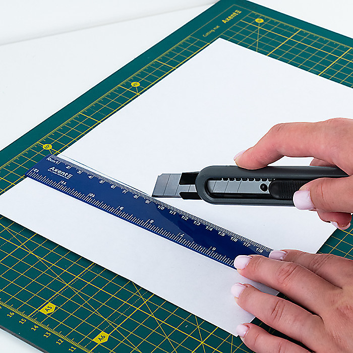 Ніж канцелярський, мет. направл, 18мм, авто-фіксатор, чорний - Зображення 3